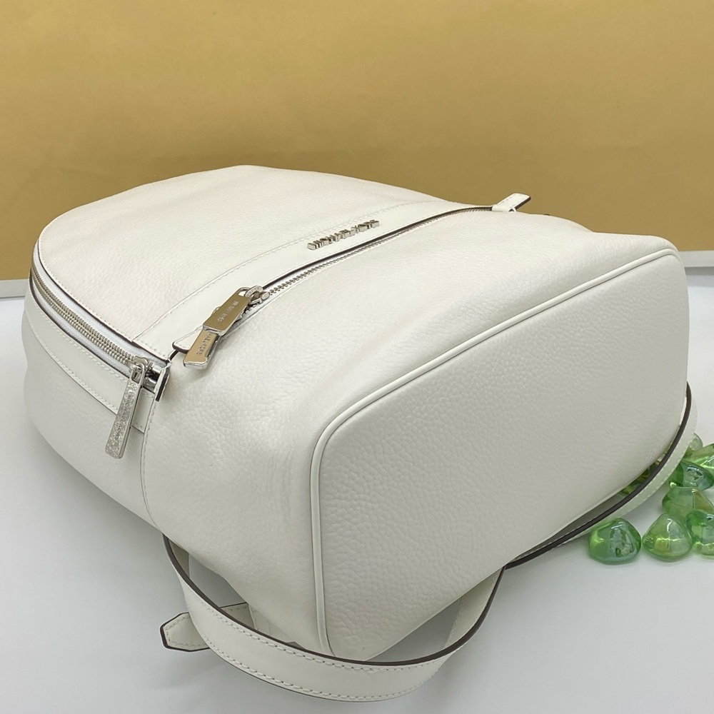 MICHAEL KORS KENLY LARGE BACKPACK OPTIC WHITE - Picture 7 of 16
